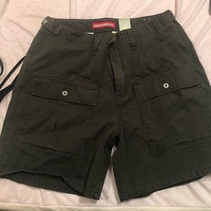Unionbay olive green cargo shorts size 13